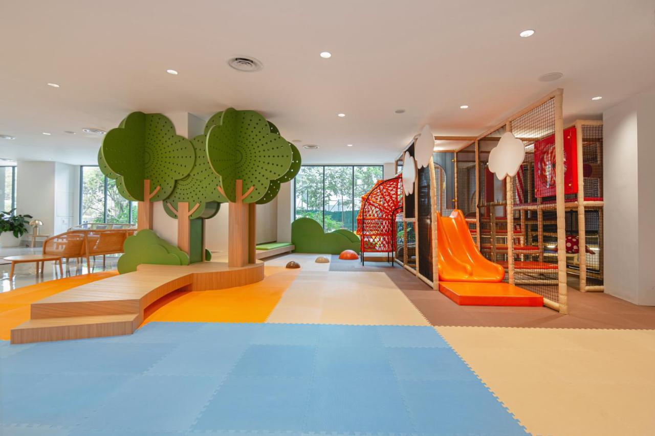 Furama Riverfront Singapore Exterior photo